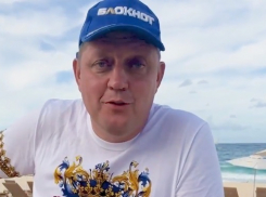 Пусть всем, кто не читает «Блокнот» достанутся злые собаки, - главред Олег Пахолков поздравил читателей с наступающим Новым годом