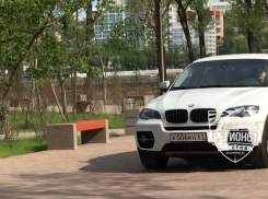 23-летнюю волгодончанку на BMW оштрафовали в Ростове за въезд на тротуар на левом берегу Дона 