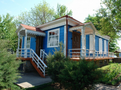 19 лет назад в Красном Яру открылся музейный курень