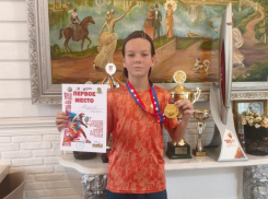 Золото областного Чемпионата по теннису привез в Волгодонск воспитанник спортивной школы №5