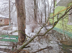 15 бригад «Россети Кубань» прибудут в Ростовскую область для устранения последствий снегопада 