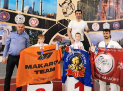 Юные каратисты из Волгодонска завоевали россыпь наград на чемпионате ЮФО в Краснодаре