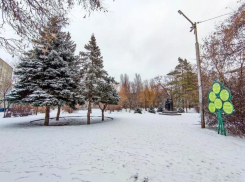 Сильный ветер и небольшой снег ждет волгодонцев в последний вторник 2021 года 