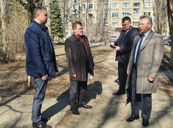 В кварталах Волгодонска установят около 50 уличных фонарей: глава администрации  рассказал о планах и перспективах по благоустройству