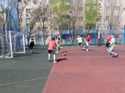 Будущие учителя лучше всех играют в мини-футбол в Волгодонске