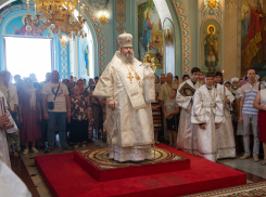 В день Преображения Господня во всех храмах Волгодонска прошли праздничные богослужения