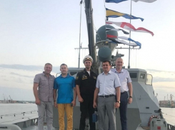 Волгодонские политики посетили корабли Каспийской флотилии в Астрахани