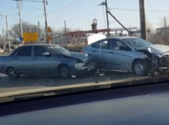 «Приора» и «Солярис» попали в ДТП на Жуковском шоссе