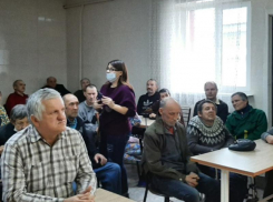 Литературный вернисаж провели для людей без определенного места жительства 