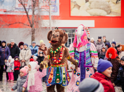 Волгодонцы окунулись в атмосферу народного праздника «Колядки» (ФОТОРЕПОРТАЖ)