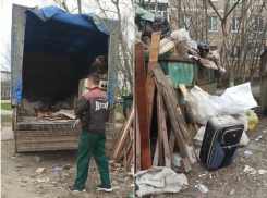 Волгодонцев, выбрасывающих мусор незаконно, поймали с поличным 