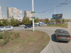 В Волгодонске водителям разрешат поворачивать на кольце возле Торгового центра по будням и запретят по выходным