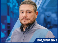 Кандидат в депутаты по 5 округу Евгений Алферов поздравляет жителей Волгодонска с Днём защитника Отечества