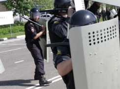 Почему в Волгодонск съехались полицейские подразделения со всего востока области