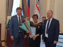 Знаком отличия «За вклад в развитие Волгодонска» наградили Светлану Заболотских