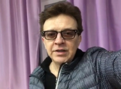 По дороге на концерт в Волгодонск автомобиль со звездами 90-х чуть не попал в лобовое ДТП