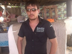 Мужчина ограбил 16-летнего подростка в Цимлянске, выдавая себя за полицейского