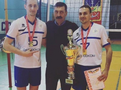 Мужская сборная Волгодонска по волейболу подтвердила звание чемпиона Ростовской области