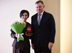 Главный бухгалтер Волгодонска получила награду от губернатора