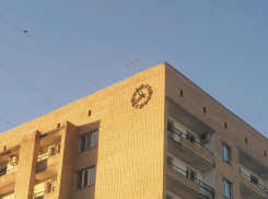 «Больше года показывают любое время, но только не московское»: часовщик о состоянии башенных часов в новом городе 