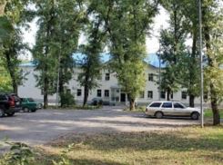 В Волгодонске снова загорелся сарай у суда