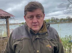 «Беда в нашем доме, самоизолируйтесь»: Олег Пахолков про коронавирус в Цимлянске