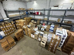 Продажу более 200 тысяч нелегальных пачек сигарет пресекли полицейские Волгодонска