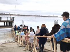 «Крещенское купание - Порт»: два автобуса выделит город для перевозки людей к купели Крещение