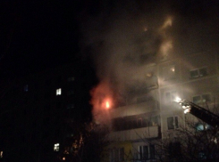 Курильщик с верхних этажей многоэтажки устроил пожар в Волгодонске