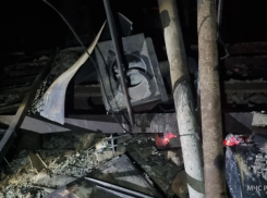 Два человека погибли в загоревшемся маленьком вагончике в Константиновском районе 