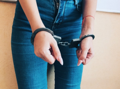 28-летняя волгодончанка получила три года условно за сбыт фальшивых денег в церквях