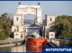 От сталинского ампира до брежневского брутализма и церковного модернизма: какие шедевры архитектуры можно увидеть в Волгодонске