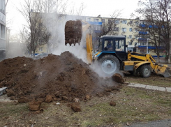 Меньше чем за 4 часа устранили порыв водовода на улице Карла Маркса