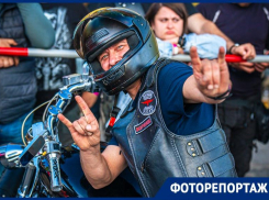 Переизбыток тестостерона и масса адреналина: под рев моторов открыли мотосезон в Цимлянске 