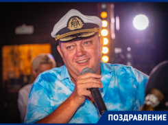 Руководитель сети «Блокнот» Олег Пахолков отмечает День рождения 