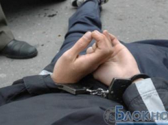 Полицейские задержали вора на выходе из магазина