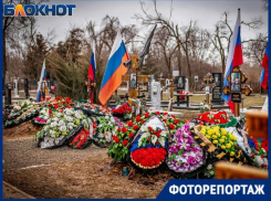 Память о них никогда не умрет: как выглядят могилы отдавших за Родину жизни солдат 
