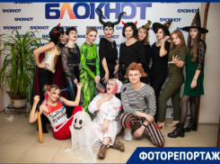 Пугающие декорации и страшно красивые наряды: «Блокнот Волгодонска» отметил Хэллоуин 