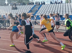 Более 700 волгодонцев разных возрастов бежали наперегонки в честь Первомая и Дня Победы