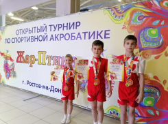 Спортсмены из Волгодонска блестяще выступили на открытых соревнованиях по акробатике в Ростове-на-Дону 
