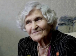 Исправив дату в документах, она ушла на войну в 16 лет: ветеран Великой Отечественной войны Валентина Гайдукова