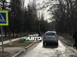 69-летняя пенсионерка попала под колеса автомобиля на Ленина в Волгодонске