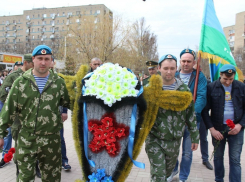 Память героя России Сергея Молодова почтили в Волгодонске 