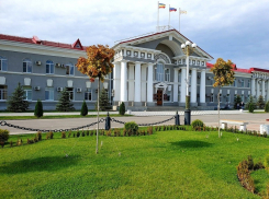 Депутаты на заседании Думы обновили дорожный фонд и утвердили правила для ларьков