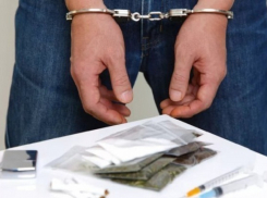 Двух волгодонцев будут судить за попытку сбыта более десяти килограмм наркотиков через тайники-закладки