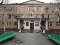 Детям срочников помогают деньгами: в Ростовской области 557 семей призывников получают поддержку