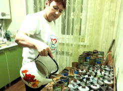 170 окопных свечей для бойцов СВО ко Дню защитника Отчества изготовила жительница Красного Яра