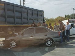 Свидетелей ДТП на Прибрежной ищут в Волгодонске