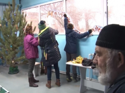 В Волгодонске новый хозяин Яхтклуба сдает оборудование на металлолом, а воспитанники секции парусного спорта занимаются в помещениях без удобств