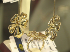 Идея подарков на Новый год от ювелирной сети «Алмаз»